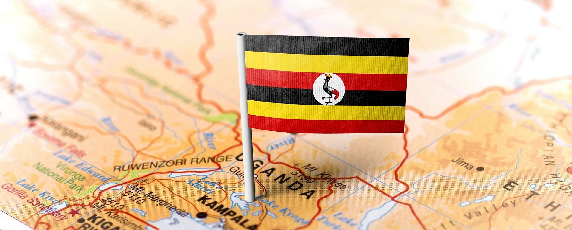 Papierflagge von Uganda.